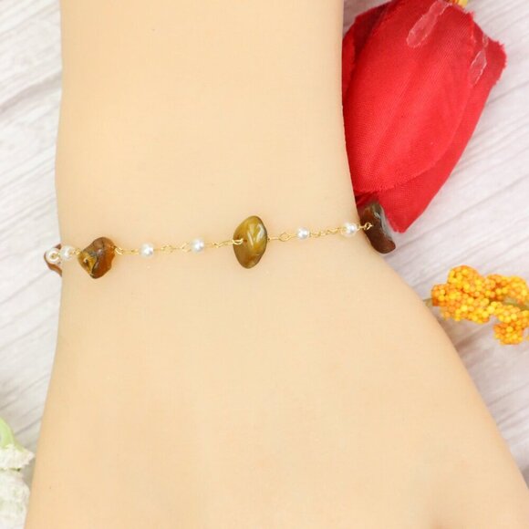 "Trendy Handmade Bracelet – A Thoughtful Gift for Girls & Women | UNVRC1668 - Picture 8 of 10